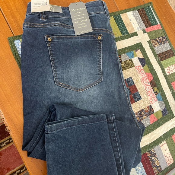Wit & Wisdom “Ab”solution Jeans NWT Size 16W Democracy - Picture 2 of 12